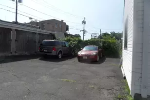 15 Rowe St, East Orange, NJ 07017 - Photo 3