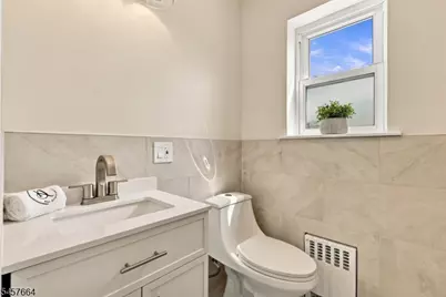 94 Ligham St, Belleville, NJ 07109 - Photo 23
