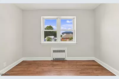 94 Ligham St, Belleville, NJ 07109 - Photo 27