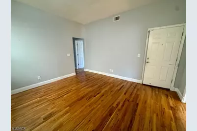 911 S 18th St, Newark, NJ 07108 - Photo 15