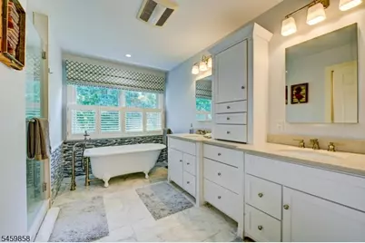 43 Bernard St, Branchburg Township, NJ 08876 - Photo 27