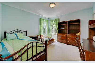 43 Bernard St, Branchburg Township, NJ 08876 - Photo 33