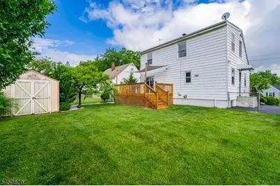 1601 Raritan Rd, Clark Township, NJ 07066 - Photo 9