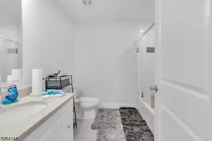 18 S 20th St, Kenilworth, NJ 07033 - Photo 23