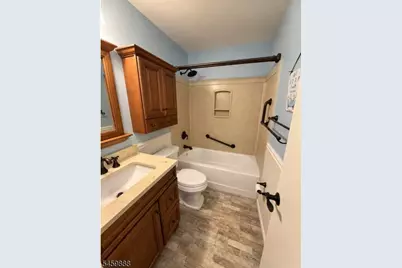 34 Whitehall Ct, Hillsborough Township, NJ 08844 - Photo 13