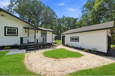 26 Cooper Ln, Chester, NJ 07930 - Photo 5