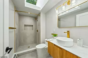 26 Cooper Ln, Chester, NJ 07930 - Photo 27