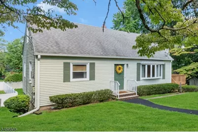 10 Park Ter, East Hanover Township, NJ 07936 - Photo 3