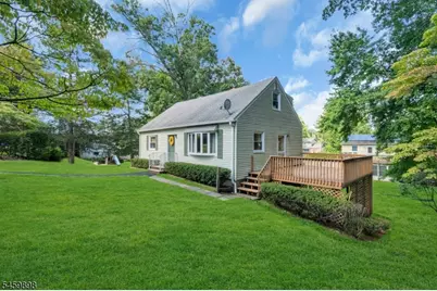 10 Park Ter, East Hanover Township, NJ 07936 - Photo 7