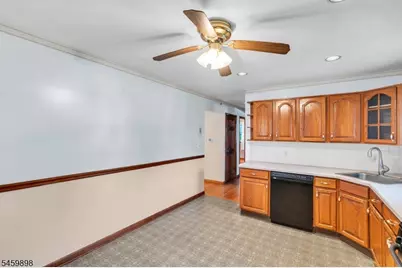 10 Park Ter, East Hanover Township, NJ 07936 - Photo 13