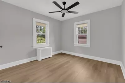51 Sunset Ave, Bloomfield Twp., NJ 07003 - Photo 11