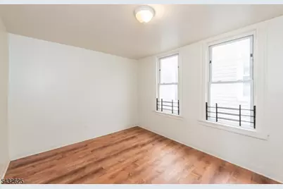 130 Milford Ave, Newark, NJ 07108 - Photo 17