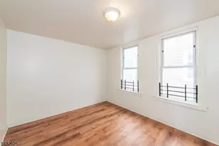 130 Milford Ave, Newark, NJ 07108 - Photo 17