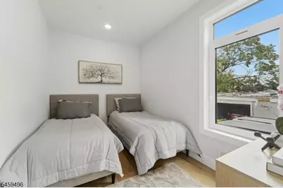 77 Brookside Ave, Irvington, NJ 07111 - Photo 13