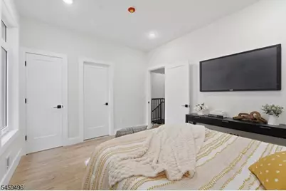 77 Brookside Ave, Irvington, NJ 07111 - Photo 19