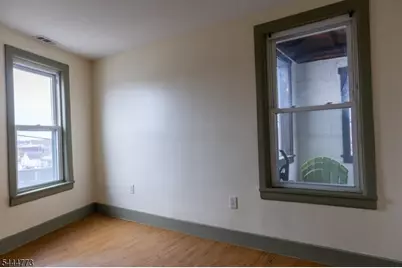181 Lincoln Pl #3, Garfield, NJ 07026 - Photo 15