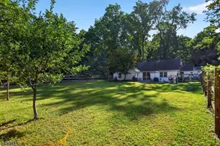 433 Wheeler Pl, Franklin Township, NJ 08873 - Photo 35