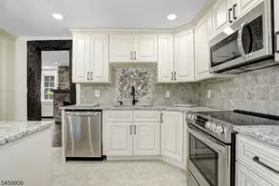 179 Stephensburg Rd, Washington Township, NJ 07865 - Photo 9