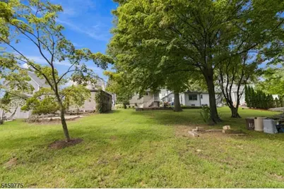 13 Malcolm St, Morristown, NJ 07960 - Photo 23
