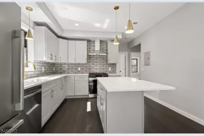 142 Maple Ave #1, Montclair, NJ 07042 - Photo 3