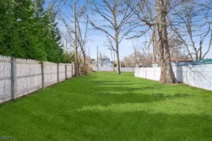 142 Maple Ave, Montclair, NJ 07042 - Photo 13