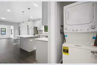 142 Maple Ave #1, Montclair, NJ 07042 - Photo 5