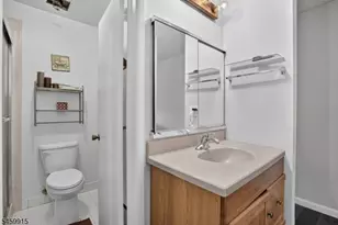 484A Fairton Dr, Monroe Township, NJ 08831 - Photo 19