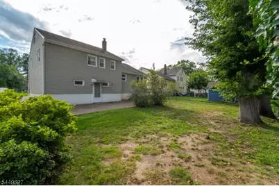 530 Lexington Ave, Cranford Township, NJ 07016 - Photo 7