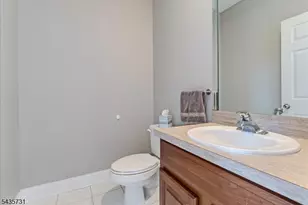 24 Saddle Ridge Rd, Sparta Township, NJ 07871 - Photo 15