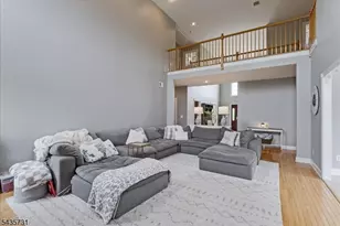 24 Saddle Ridge Rd, Sparta Township, NJ 07871 - Photo 3
