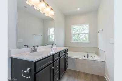 31 Force Dr, Mount Olive, NJ 07828 - Photo 15