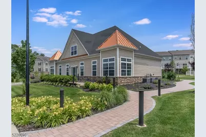 31 Force Dr, Mount Olive, NJ 07828 - Photo 3