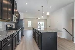 31 Force Dr, Mount Olive, NJ 07828 - Photo 5