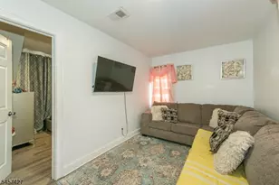 9 Wheeler St, Montclair, NJ 07042 - Photo 15