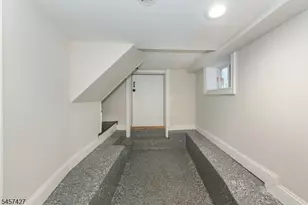 9 Wheeler St, Montclair, NJ 07042 - Photo 23