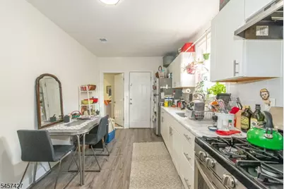 9 Wheeler St, Montclair, NJ 07042 - Photo 3