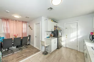 9 Wheeler St, Montclair, NJ 07042 - Photo 19