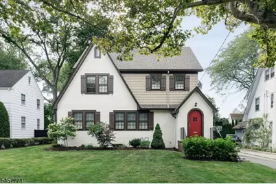 129 Tulip St, Summit, NJ 07901 - Photo 1