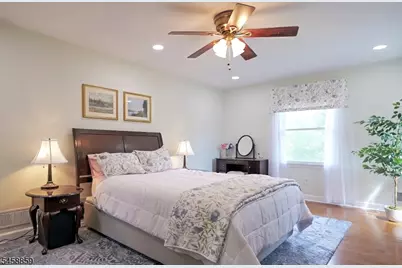 9 Summershade Ln, Raritan Township, NJ 08551 - Photo 21