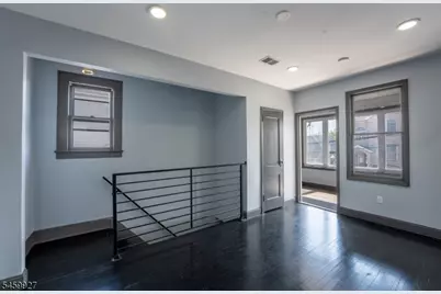 661-663 McKinley St #2, Elizabeth, NJ 07202 - Photo 3