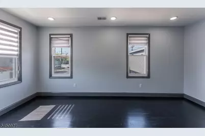 661-663 McKinley St #2, Elizabeth, NJ 07202 - Photo 5