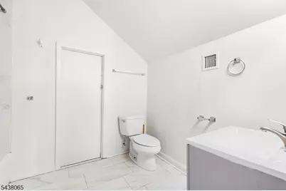 116-118 N 1st St Cv, Paterson, NJ 07522 - Photo 11