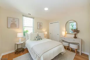 25 Cloverhill Pl, Montclair, NJ 07042 - Photo 31