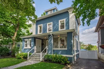 25 Cloverhill Pl, Montclair, NJ 07042 - Photo 3