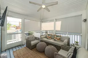 25 Cloverhill Pl, Montclair, NJ 07042 - Photo 15