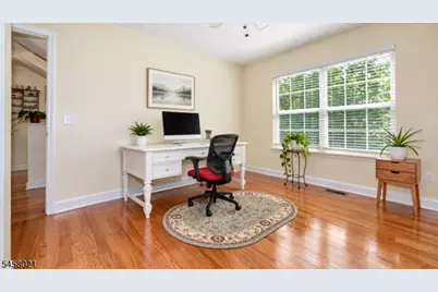 58 Parkside Ct, Wayne Twp., NJ 07470 - Photo 17