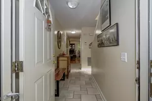58 Parkside Ct, Wayne Twp., NJ 07470 - Photo 3