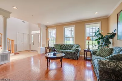 3 Summer Cottage Ln, Franklin Township, NJ 08823 - Photo 5