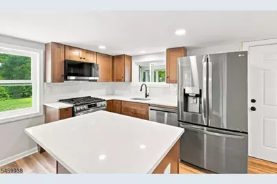 31 N Main St, Flemington, NJ 08822 - Photo 7