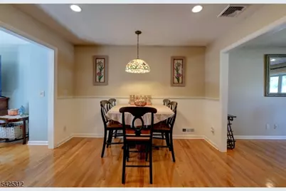 5 Butler Pl, Butler, NJ 07405 - Photo 7